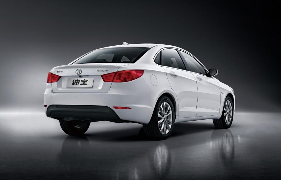  Senova D50 2015 года  (фото 5 из 8)